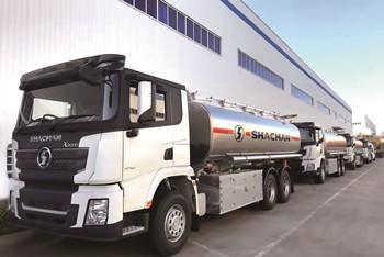 Why Choose the SHACMAN X3000: Comfort, Beauty, and Safety in One?