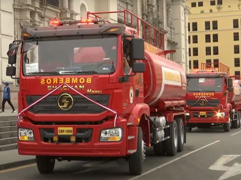 SHACMAN Equipped To Peruvian Fire Fighting Corps