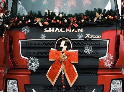 ​SHACMAN Wishes You Marry Christmas