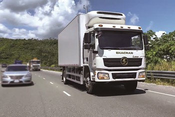 SHACMAN's 3000 Series Redefining Heavy-Duty and Inter-City Transportation